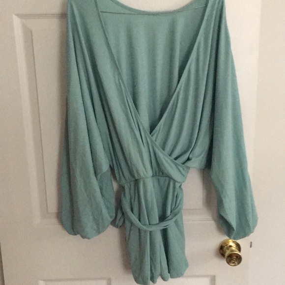 Open back wrap romper - Picture 2 of 2